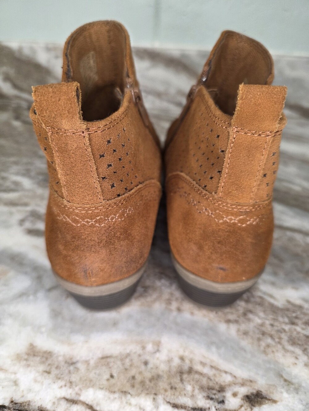 Earth Origins Cheryl Suede Booties Cognac Women's Size 11 - Picture 4 of 9